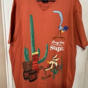 STAPLE Warner Bros. Looney Tunes T SHIRT.